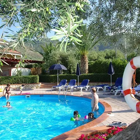 Fontana Barone Apartament *